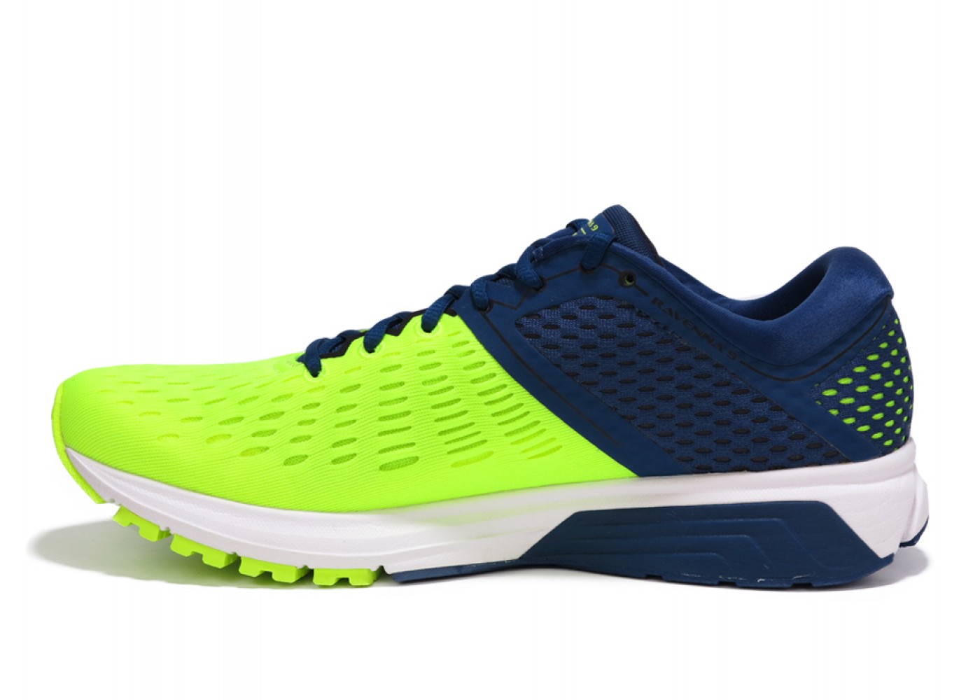 brooks ravenna 9