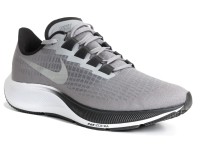 Nike. AIR ZOOM PEGASUS 37